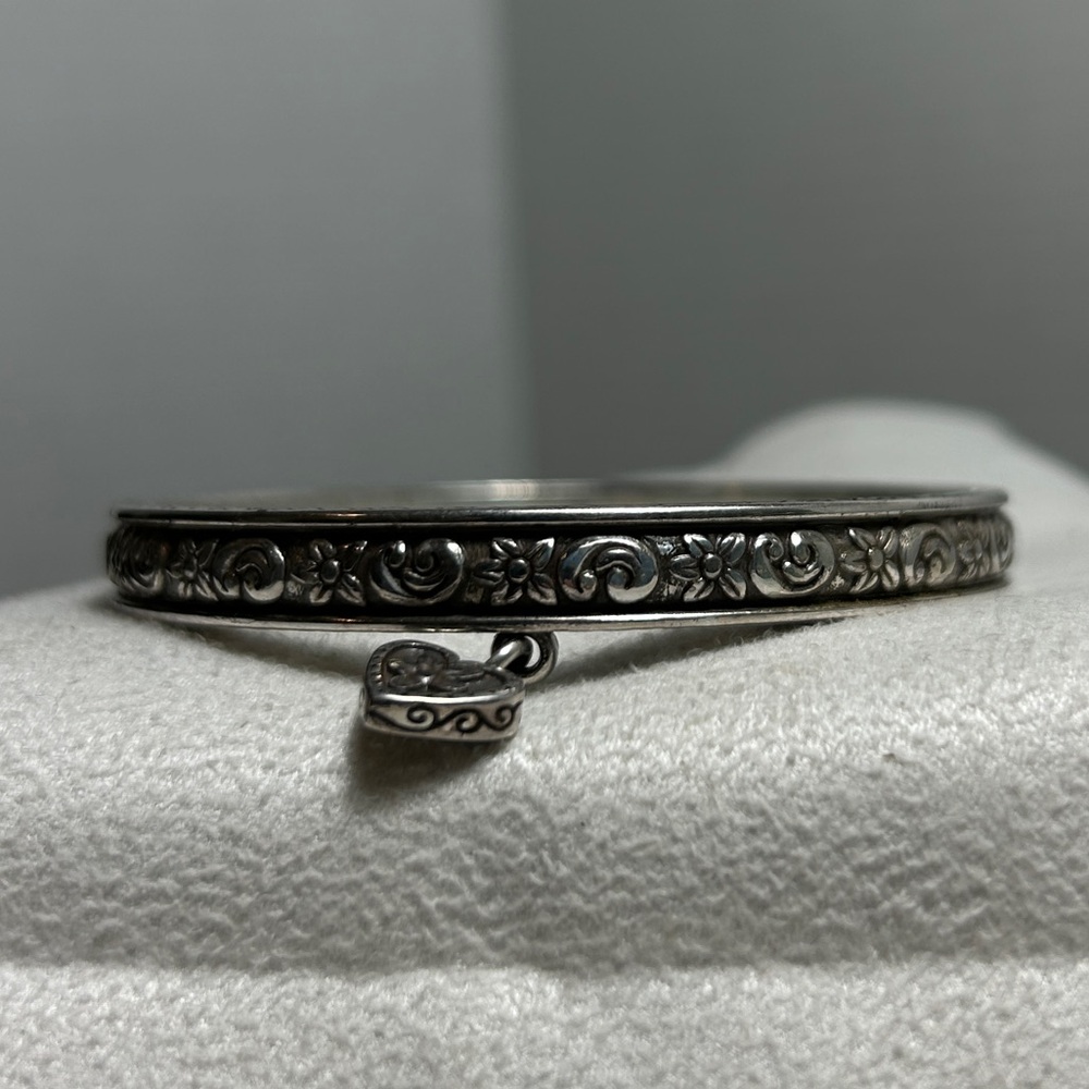 Brighton Etched Floral Bangle Bracelet with Small Heart Charm Silver Plated - Picture 6 of 13